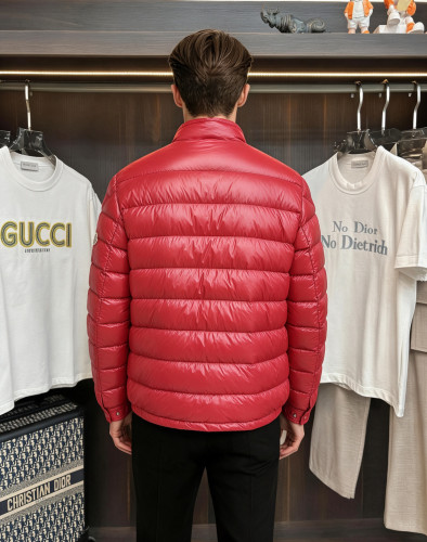 累積売上総額第１位！2027 モンクレール 新作 ダウンジャケット スーパーコピー