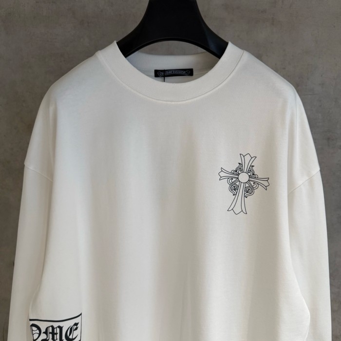 すぐ届く 2027 クロムハーツ 新作 長袖Tシャツ 偽物