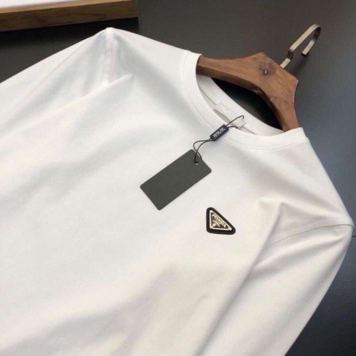 新色登場☆ 2027 プラダ 新作 長袖Tシャツ コピー 2色