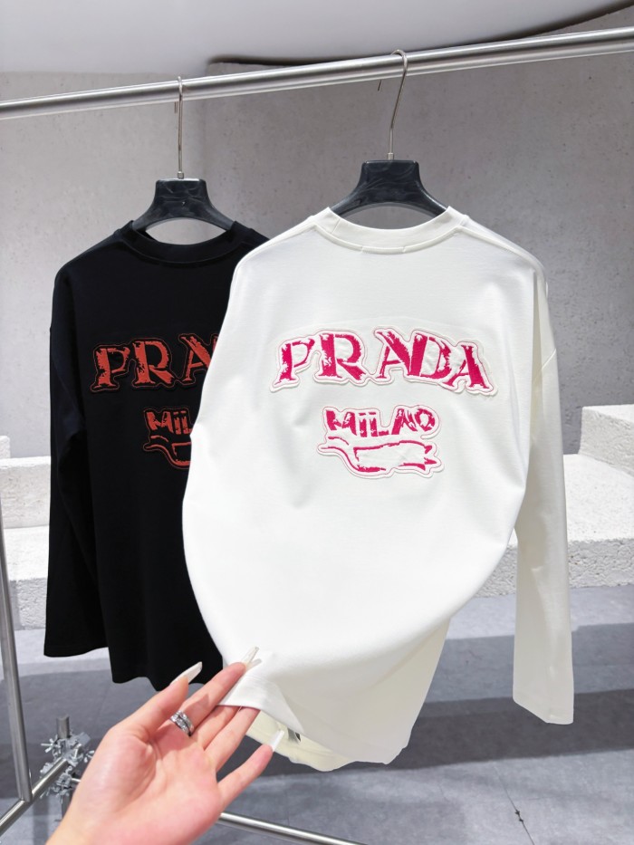 ★日本!!人気！2027 プラダ 新作 長袖Tシャツ 偽物 2色