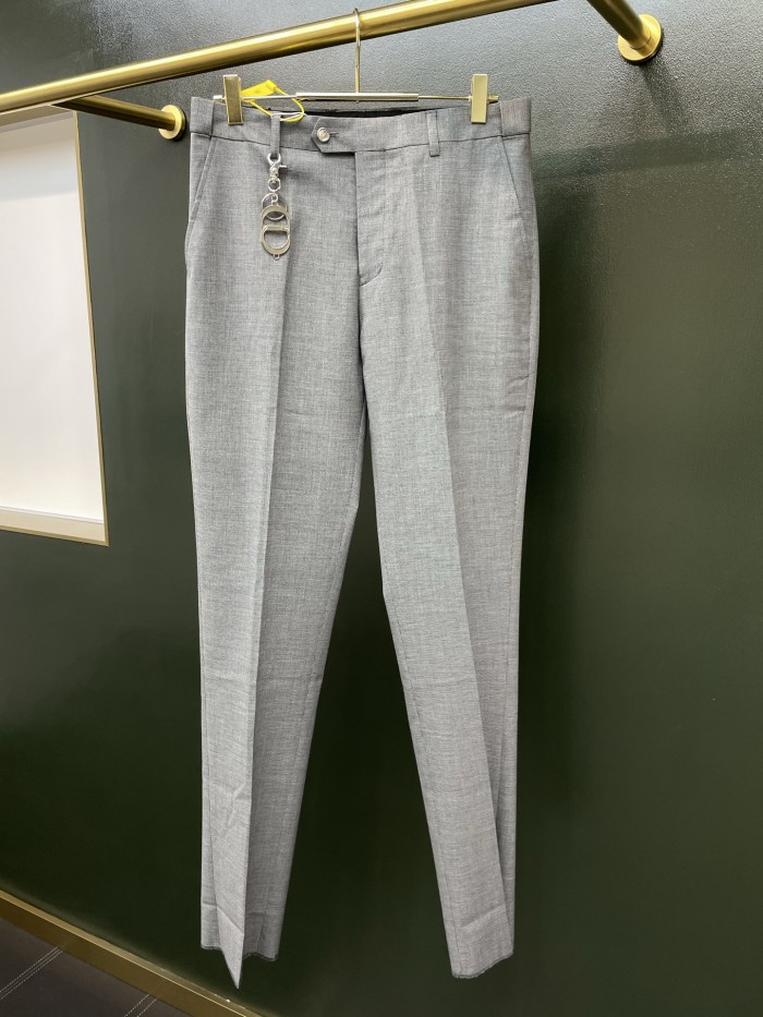 【即発】★ 2027 ディオール 新作 セットアップ 偽物