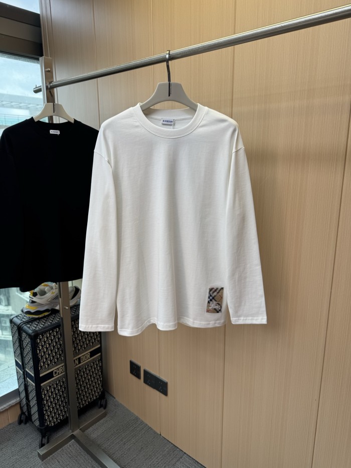 人気No1 2027 バーバリー 新作 長袖Tシャツ 偽物 2色