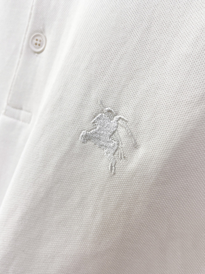 《人気★》2027 バーバリー 新作 長袖Tシャツ 偽物