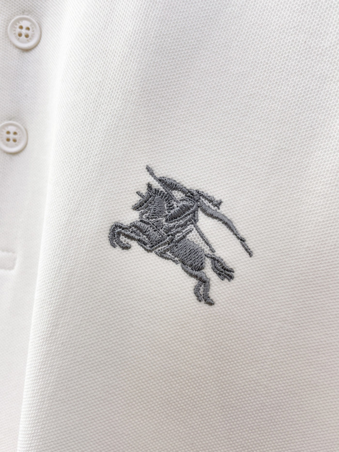 超希少！2027 バーバリー 新作 長袖Tシャツ スーパーコピー
