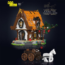 Mould King 16054 Midage World Log Cabin