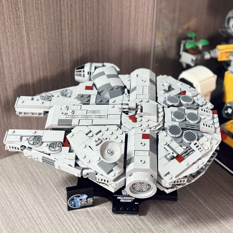 Millennium Falcon