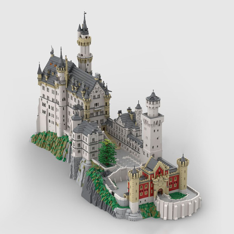 MOC-123380 Neuschwanstein Castle