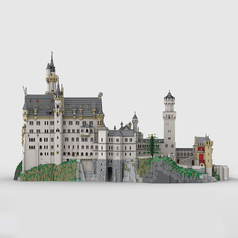 MOC-123380 Neuschwanstein Castle