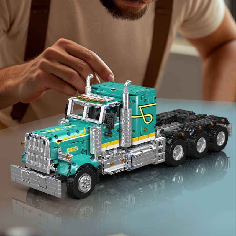 MouldKing 13201 Peter American Truck