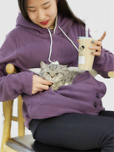 Winter Cat Carries Pouch Pocket Sweatshirt For Women