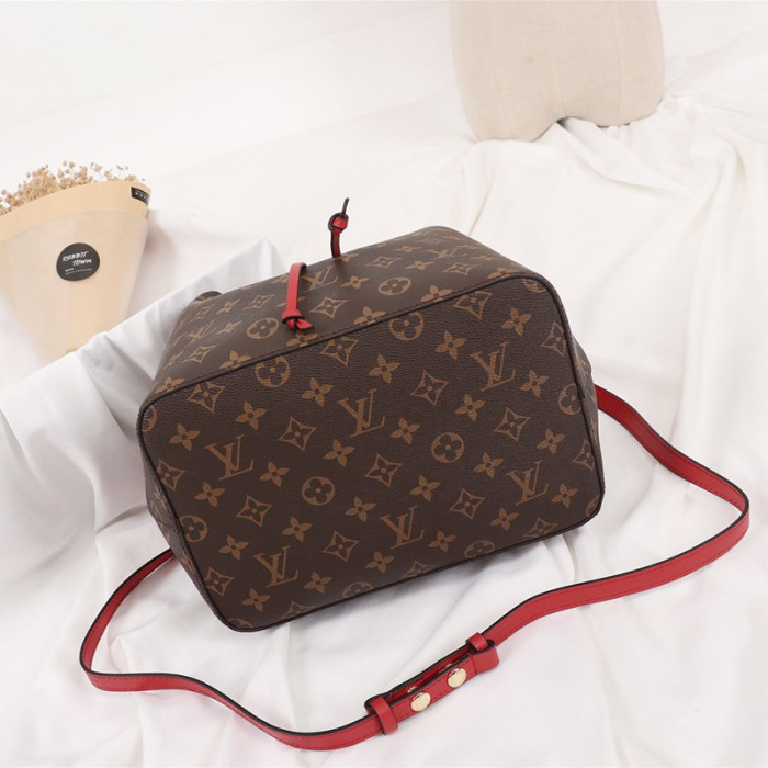 Louis Vuitton Womens Bag