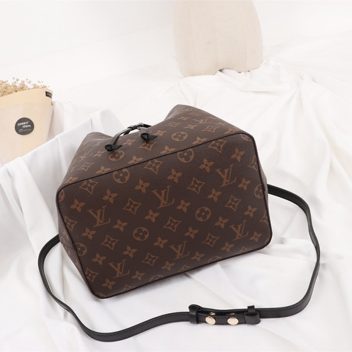 Louis Vuitton Womens Bag