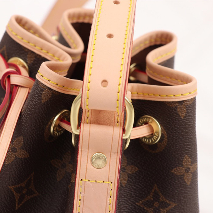 Louis Vuitton Womens Bag