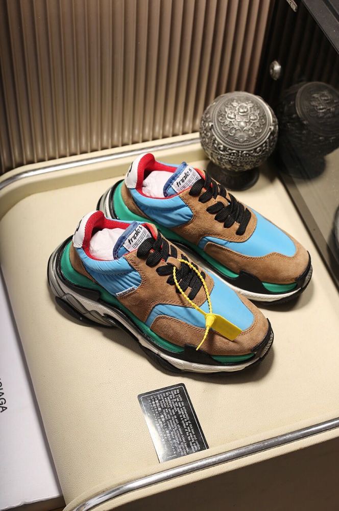 Balenciaga Mens Shoes Breathable Design Sneakers Luxury Brand Triple S Sneaker
