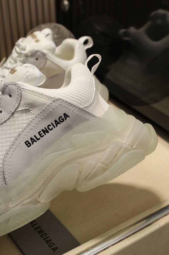 Balenciaga Men Shoes Fashion Design Luxury Brand Triple S Sneakers with Original Box