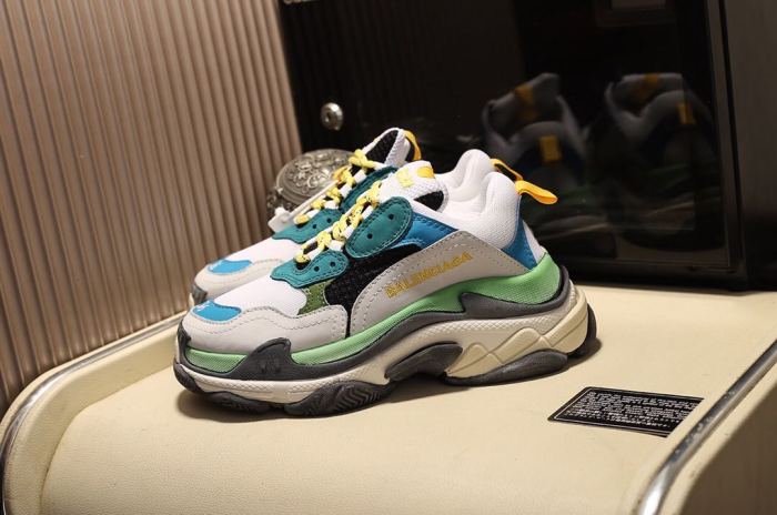 Balenciaga Mens Shoes Breathable Design Sneakers Luxury Brand Triple S Sneaker