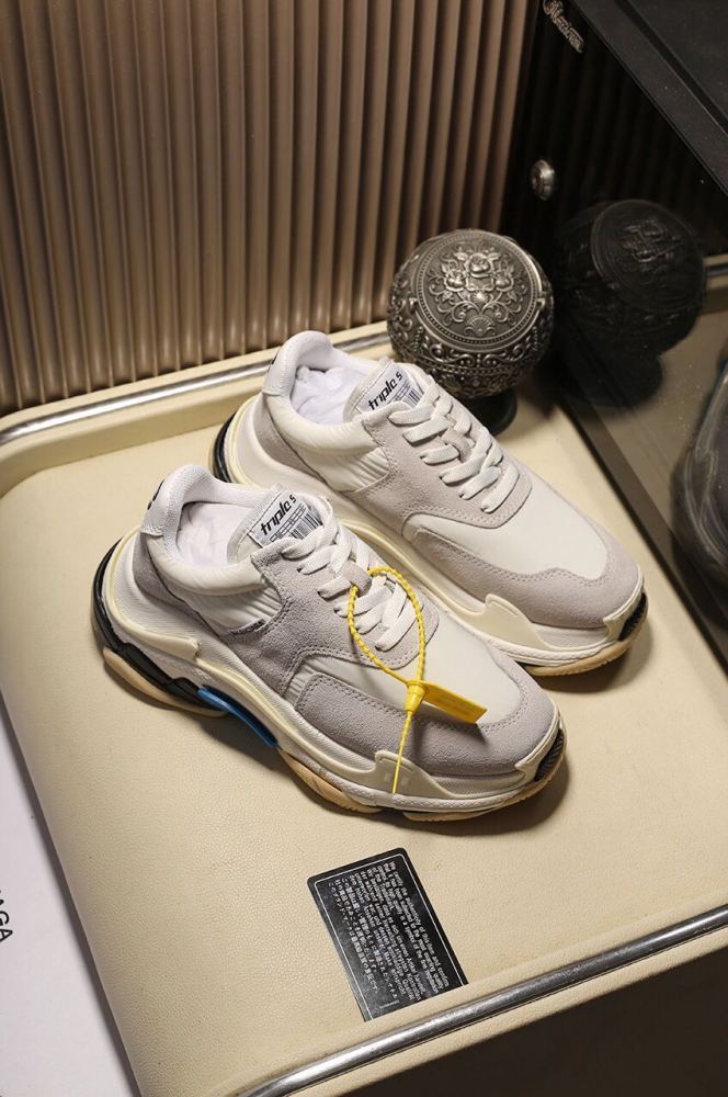 Balenciaga Mens Shoes Breathable Design Sneakers Luxury Brand Triple S Sneaker