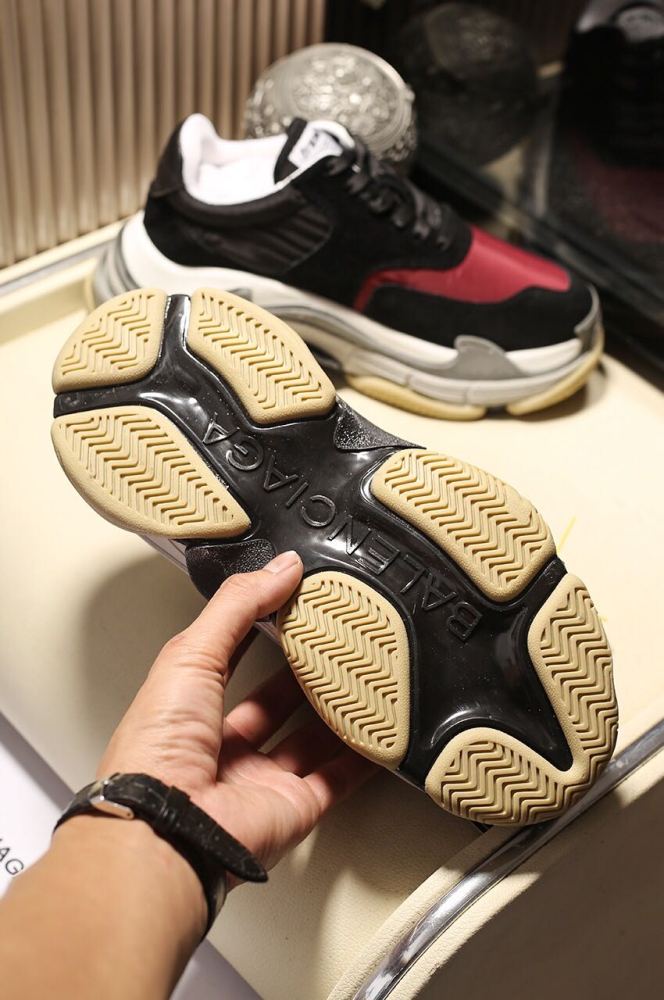 Balenciaga Mens Shoes Breathable Design Sneakers Luxury Brand Triple S Sneaker