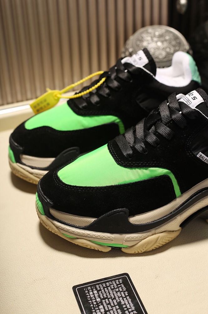 Balenciaga Mens Shoes Breathable Design Sneakers Luxury Brand Triple S Sneaker