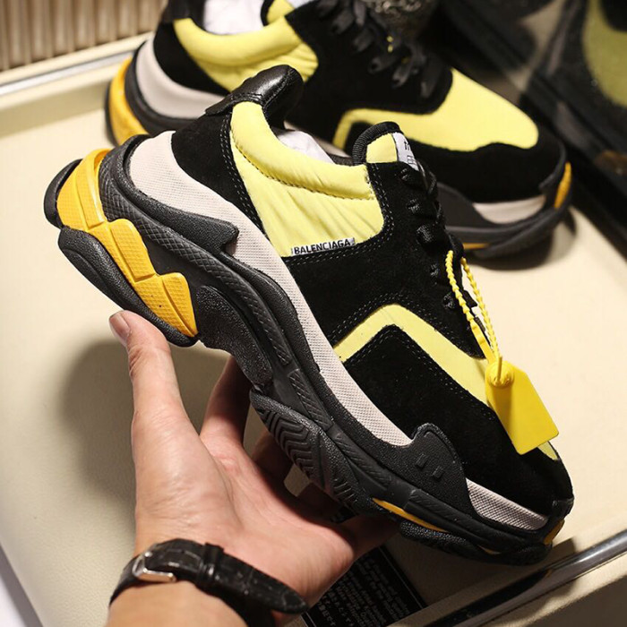 Balenciaga Mens Shoes Breathable Design Sneakers Luxury Brand Triple S Sneaker