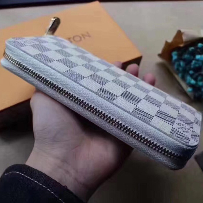 Louis Vuitton Mens Bag Wallet