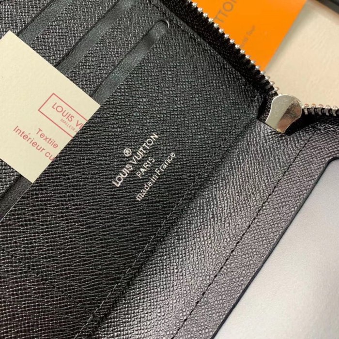 Louis Vuitton Mens Bag Wallet
