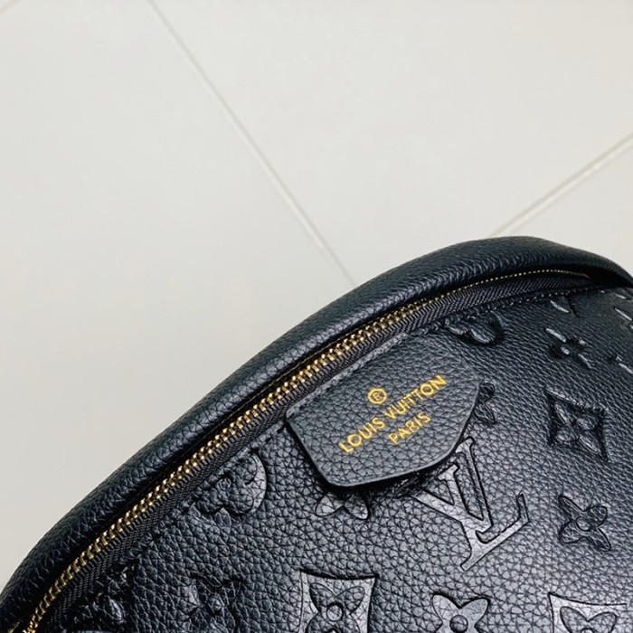 Louis Vuitton Womens Bag Chest Pack