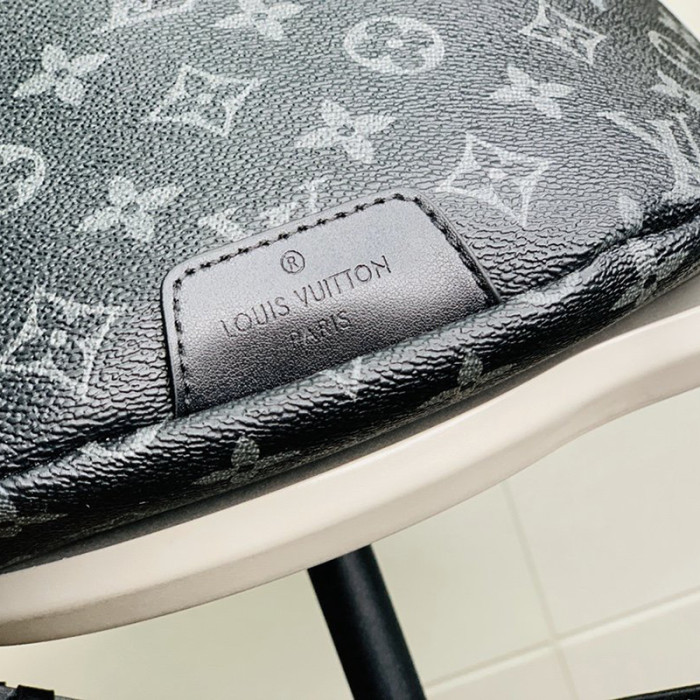 Louis Vuitton Womens Bag Chest Pack