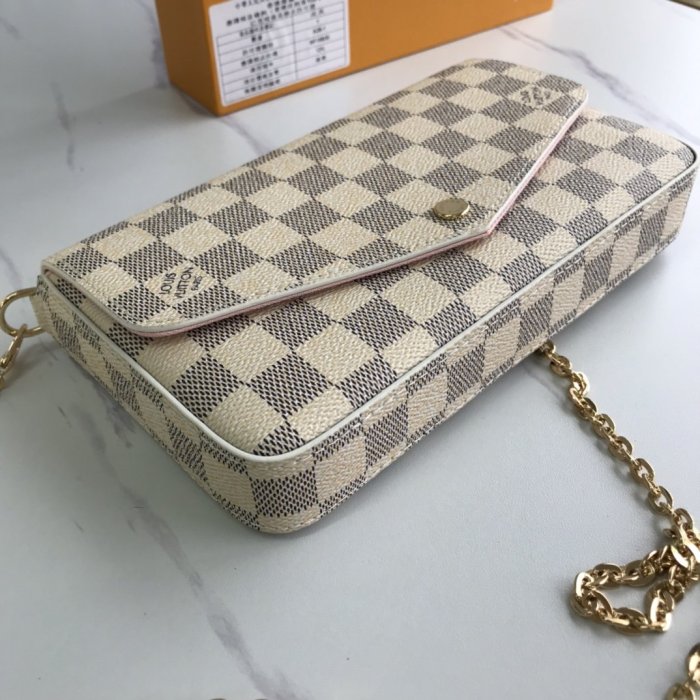 Louis Vuitton Womens Bag Shoulder Bags