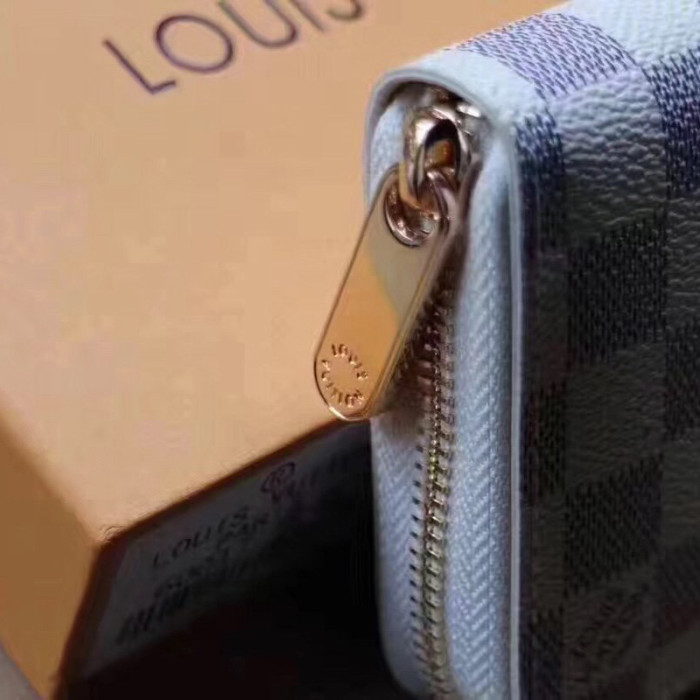 Louis Vuitton Mens Bag Wallet