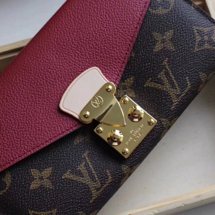 Louis Vuitton Womens Bag Wallet