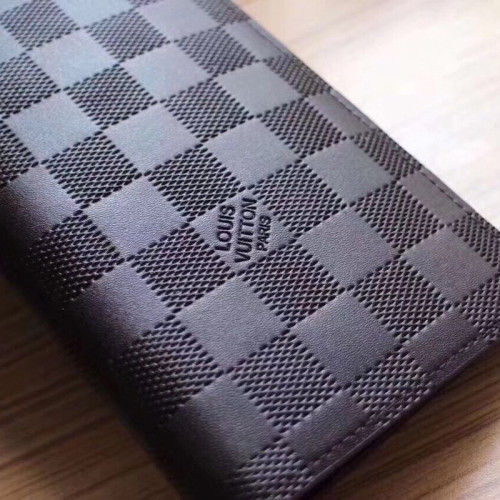Louis Vuitton Mens Bag Wallet