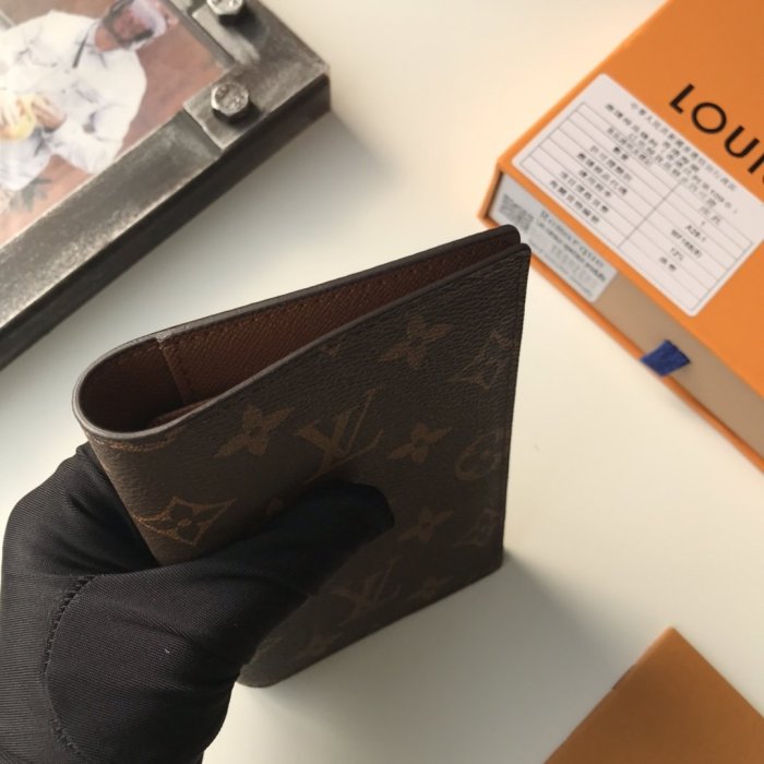 Louis Vuitton Mens Bag Wallet