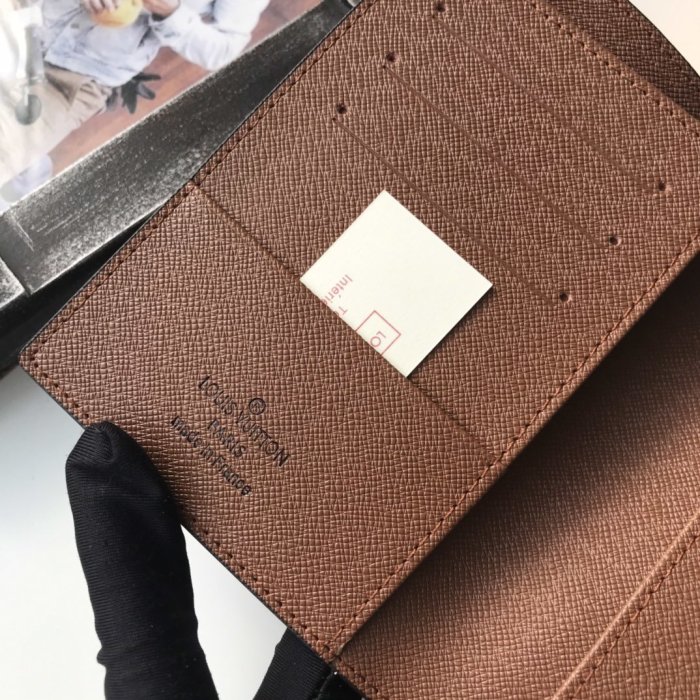 Louis Vuitton Mens Bag Wallet