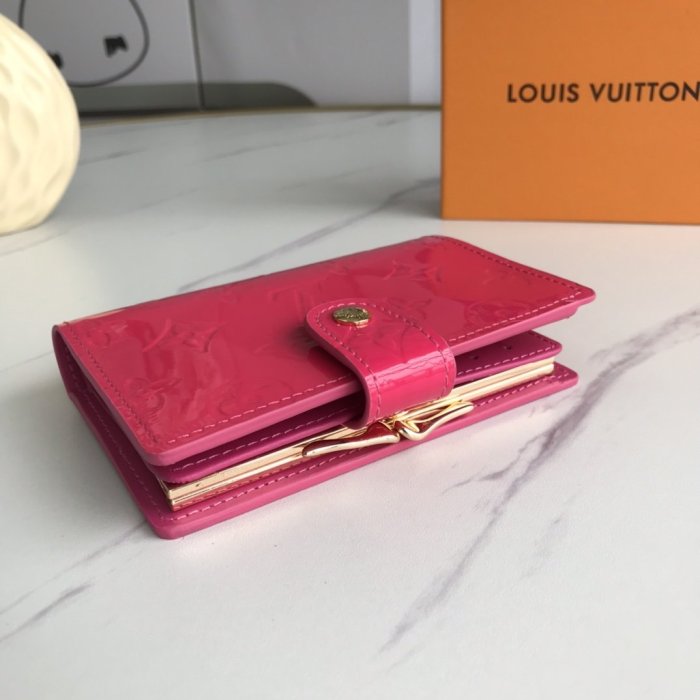 Louis Vuitton Women Bag Wallet