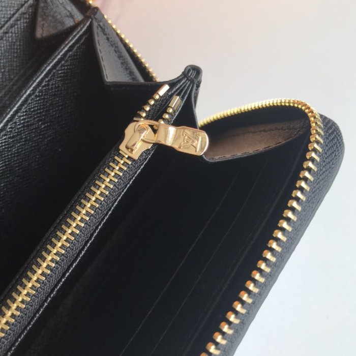 Louis Vuitton Women Bag Wallet