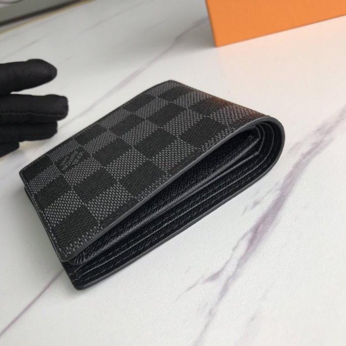Louis Vuitton Men Bag Wallet