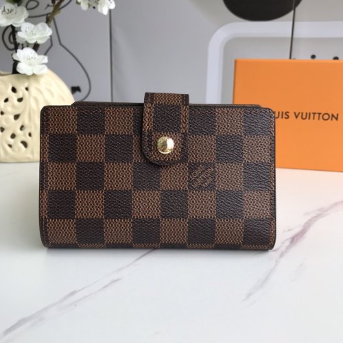 Louis Vuitton Women Bag Wallet