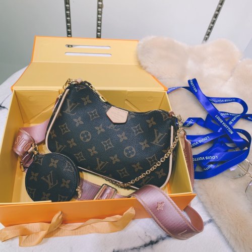 Louis Vuitton Womens Bag Crossbody Bag
