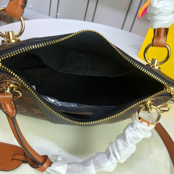 Louis Vuitton Womens Bag Handbag