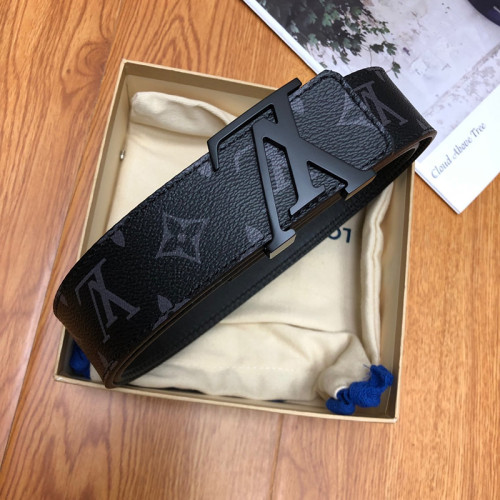 Louis Vuitton Mens Belt Luxury Brand Men Belts Luxury Brand with Original Box LV INITIALES 40MM REVERSIBLE M9043N