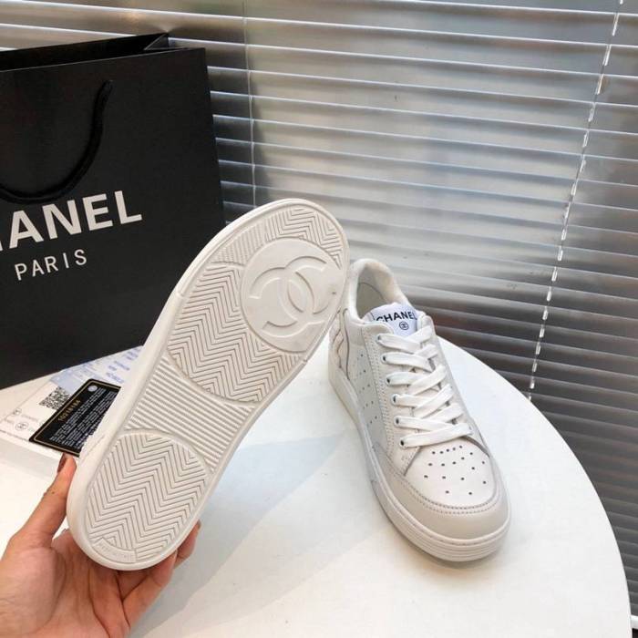 Chanel Men Shoes Luxury Brand Design