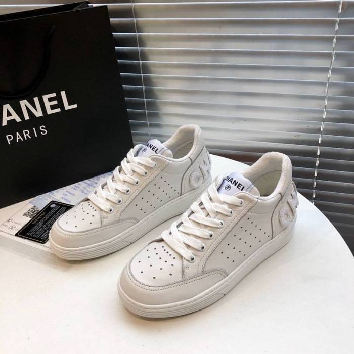 Chanel Men Shoes Luxury Brand Design