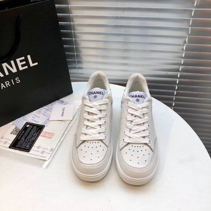 Chanel Men Shoes Luxury Brand Design