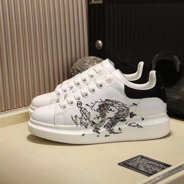 Alexander McQueen Men Shoes Fashion Design Luxury Brand
