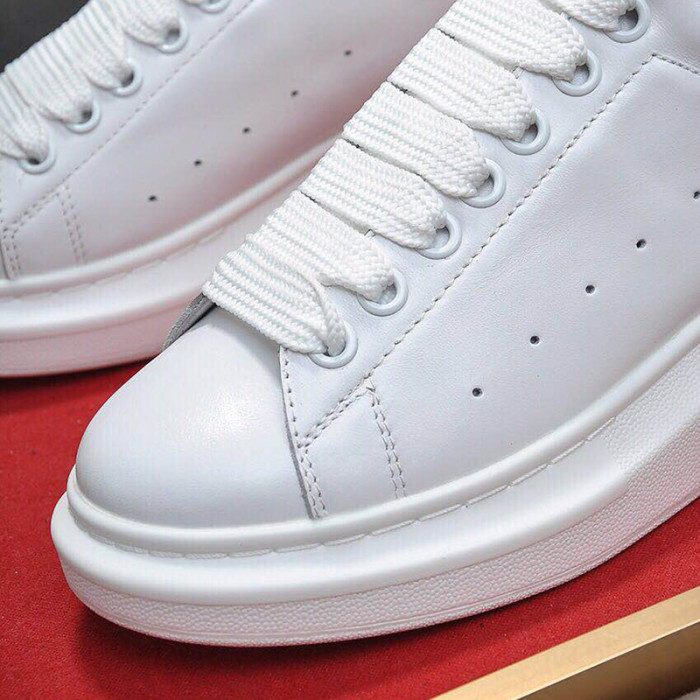 Alexander McQueen Men Shoes Fashion Design Luxury Brand
