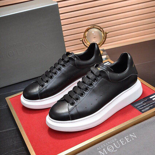 Alexander McQueen Men Shoes Fashion Design Luxury Brand