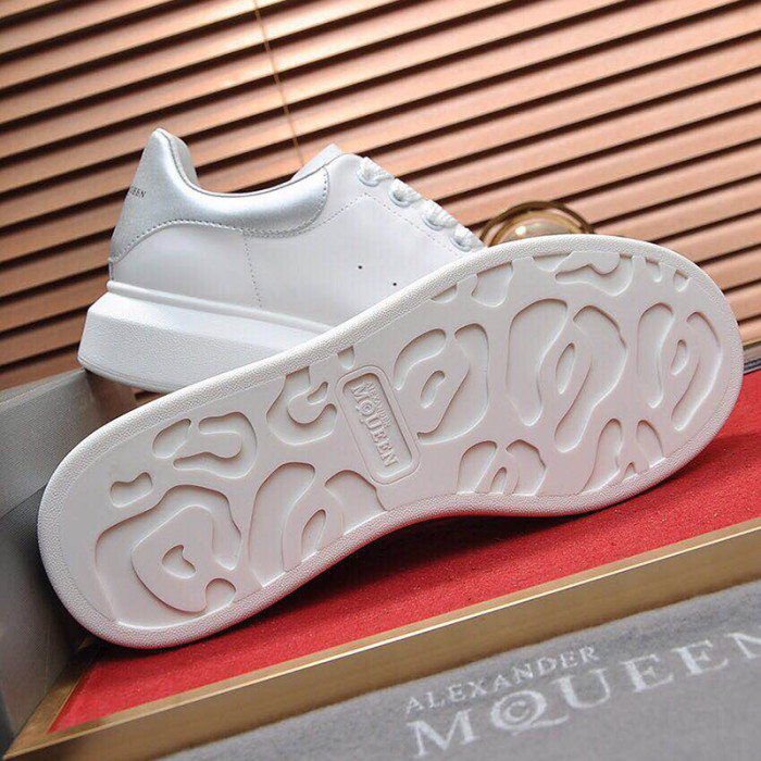 Alexander McQueen Men Shoes Fashion Design Luxury Brand