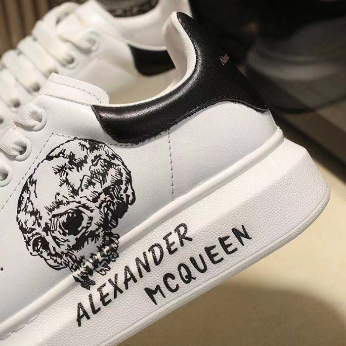 Alexander McQueen Men Shoes Fashion Design Luxury Brand