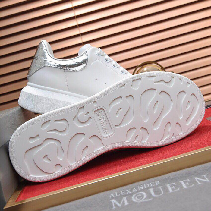 Alexander McQueen Men Shoes Fashion Design Luxury Brand
